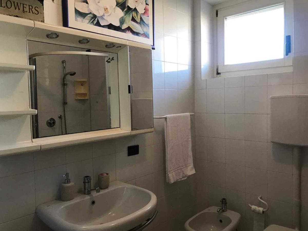 Apartment in Lazise/Gardasee 21982 Buitenkant foto